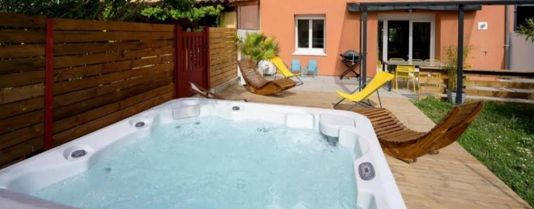 Chez Odette - Spa, Plancha, Parking Albi Kültér fotó